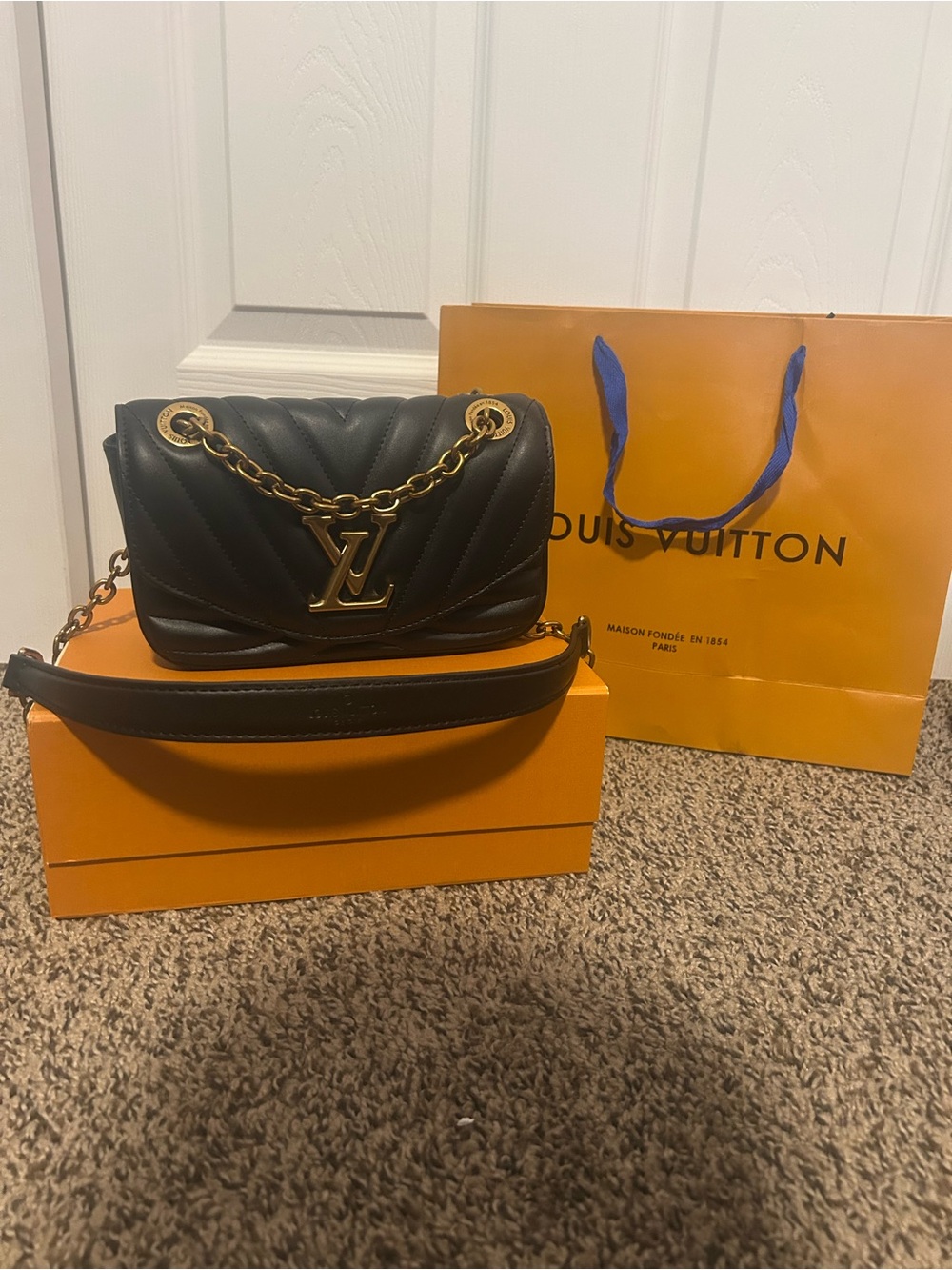Louis Vuitton Black Quilted Chain Shoulder Bag
